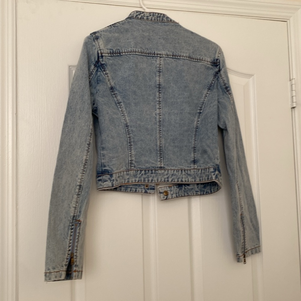 Lioness Light Blue Jean Jacket - Picture 8 of 8